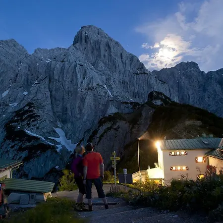 Gaestehaus-pension Bendler Guest house Kirchdorf in Tirol