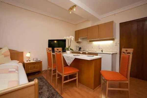 Gaestehaus-pension Bendler Kirchdorf in Tirol