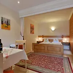 Guest house Gaestehaus-pension Bendler Kirchdorf in Tirol