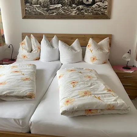 Gaestehaus-pension Bendler بيت ضيافة