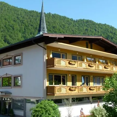 Gaestehaus-pension Bendler بيت ضيافة بوخن